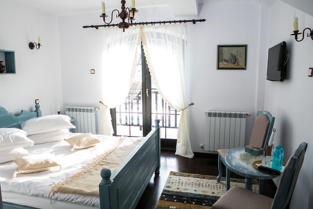 Villa Luisenthal Conac à Fundu Moldovei Extérieur photo