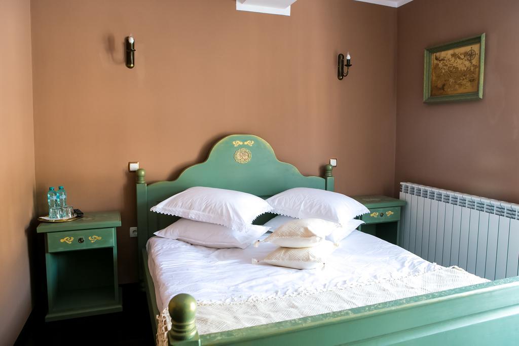 Villa Luisenthal Conac à Fundu Moldovei Extérieur photo